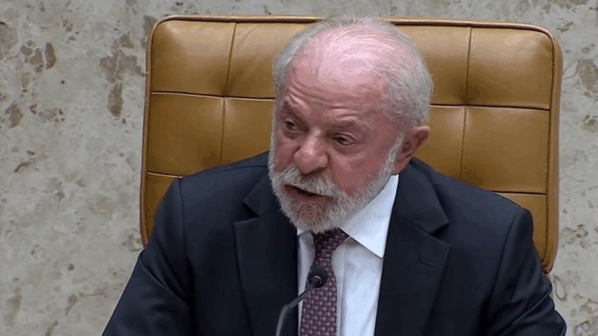 Reprovação a Lula aumenta, mas governo ainda tem apoio majoritário, indica pesquisa